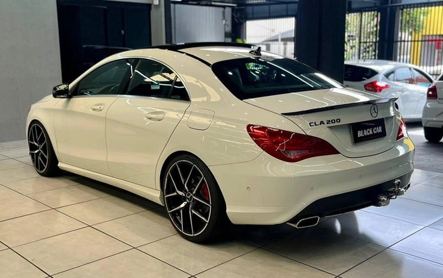 imagem-https://www.socarrao.com.br/sc-vehicle-images-prod/3457437/1789057167218-3e4cd2bc403d4ab2995a7d4a97facd25_1771430696767.jpeg