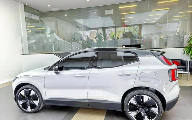 imagem-https://www.socarrao.com.br/sc-vehicle-images-prod/3457442/1788543117101-8420261_10_B_79abb7b2c1.jpeg