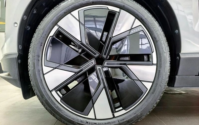 imagem-https://www.socarrao.com.br/sc-vehicle-images-prod/3457442/1788543117101-8420261_14_B_d166356476.jpeg