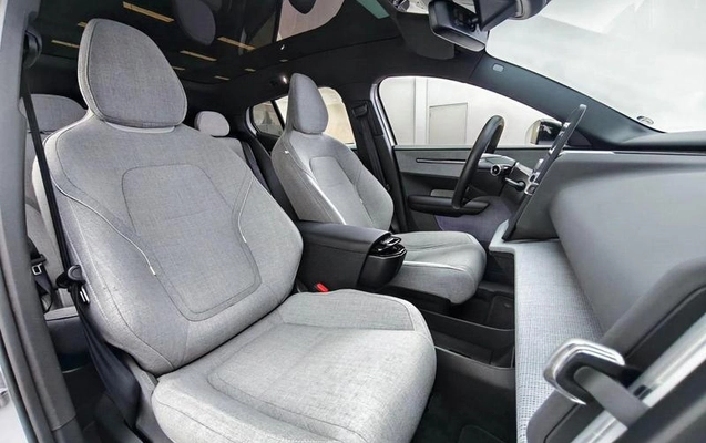imagem-https://www.socarrao.com.br/sc-vehicle-images-prod/3457442/1788543117104-8420261_5_B_7bed453406.jpeg