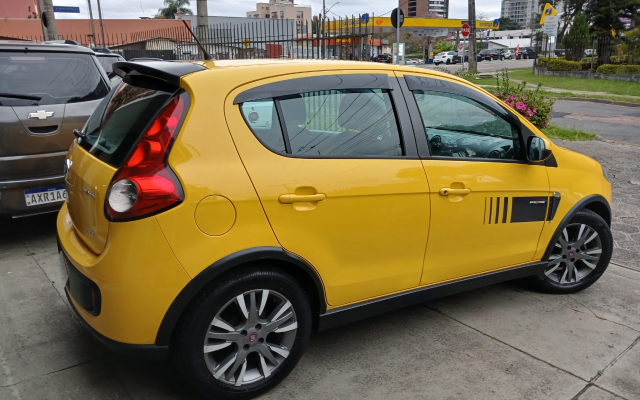 imagem-https://www.socarrao.com.br/sc-vehicle-images-prod/3457572/1787775730017-MTc4Nzc3NTA0MTYwOTU4NzAyNjY4MzMzNDkwOTgxMDMuanBn.jpg