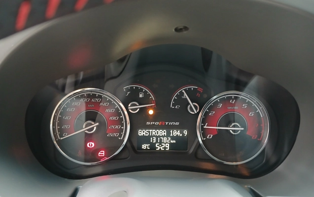 imagem-https://www.socarrao.com.br/sc-vehicle-images-prod/3457572/1787775731186-MTc4Nzc3NTM3Nzk4MDQxMTY4MzQxNDAxMjA0NDI5NTMuanBn.jpg