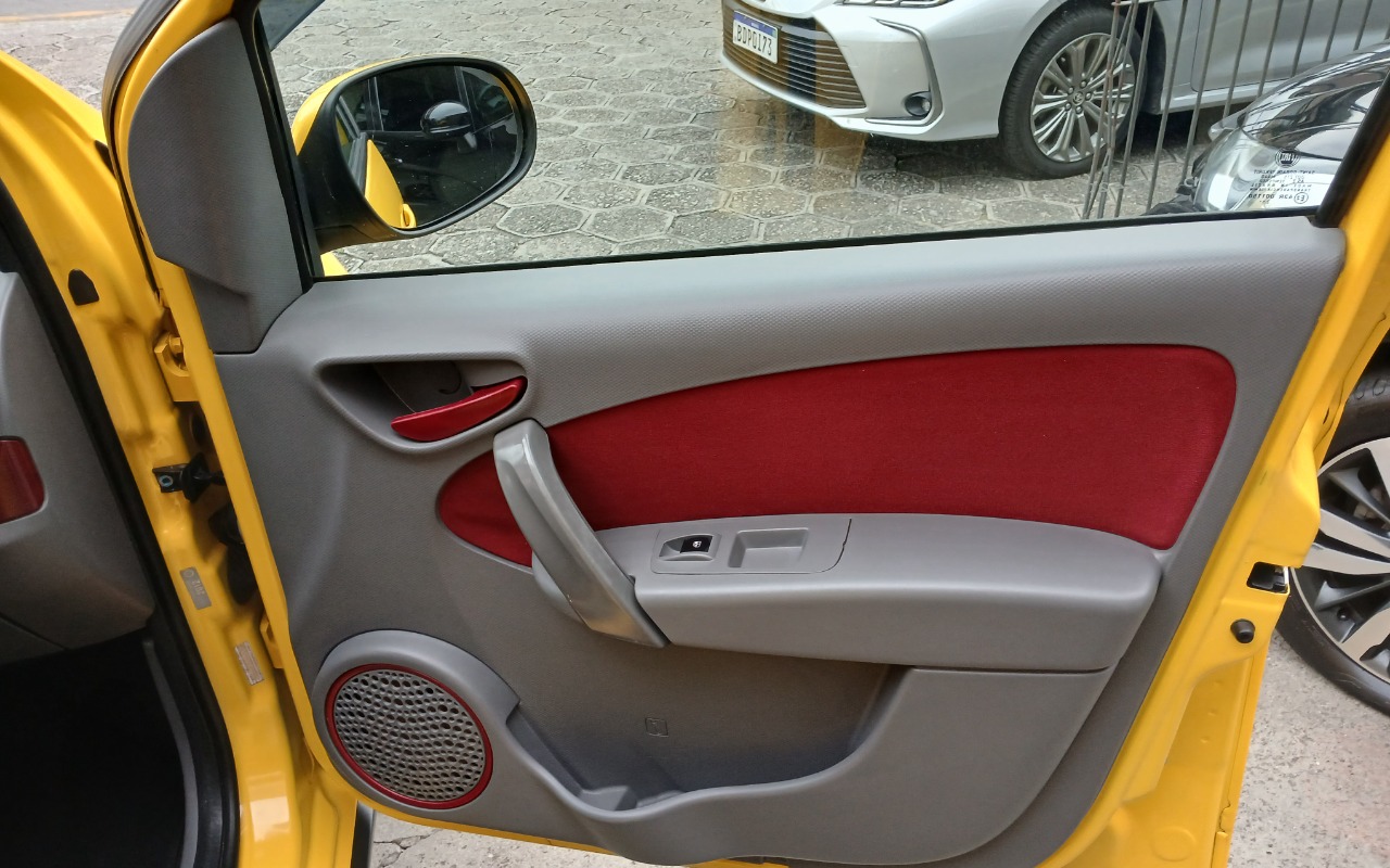 imagem-https://www.socarrao.com.br/sc-vehicle-images-prod/3457572/1787775731685-MTc4Nzc3NTQ4NDM3MzY2MDM4NzQxNDgzODEwOTE3MTIuanBn.jpg
