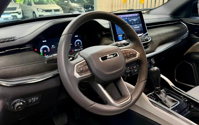 imagem-https://www.socarrao.com.br/sc-vehicle-images-prod/3457622/1787774567258-lcnICSEprH9FYbEQv73erwcHNJsdcneS.jpg