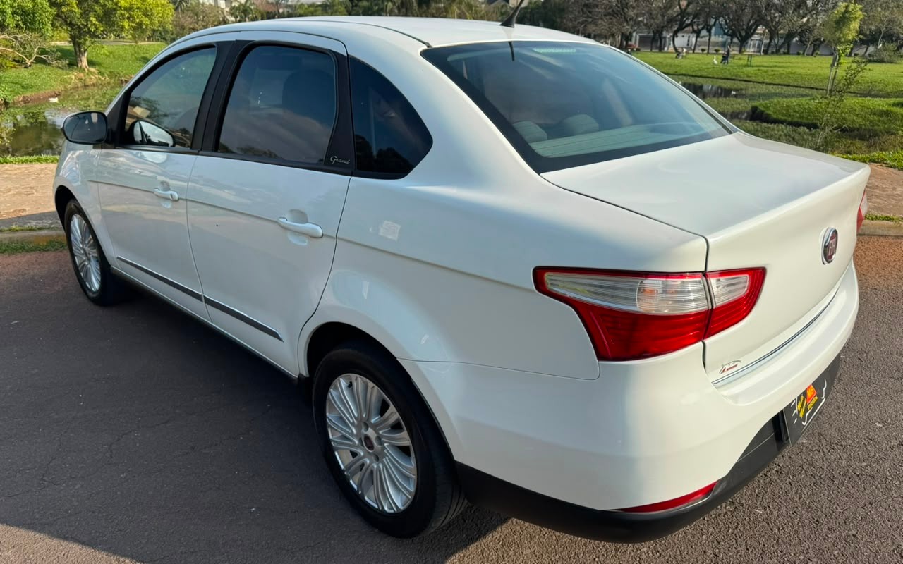 imagem-https://www.socarrao.com.br/sc-vehicle-images-prod/3457662/1787774604830-V2hhdHNBcHAgSW1hZ2UgMjAyNi0wOC0yNSBhdCAxNy40NC4zMSAoMSkuanBlZw.jpeg
