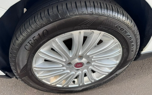 imagem-https://www.socarrao.com.br/sc-vehicle-images-prod/3457662/1787774605346-V2hhdHNBcHAgSW1hZ2UgMjAyNi0wOC0yNSBhdCAxNy40NC4zMyAoMikuanBlZw.jpeg