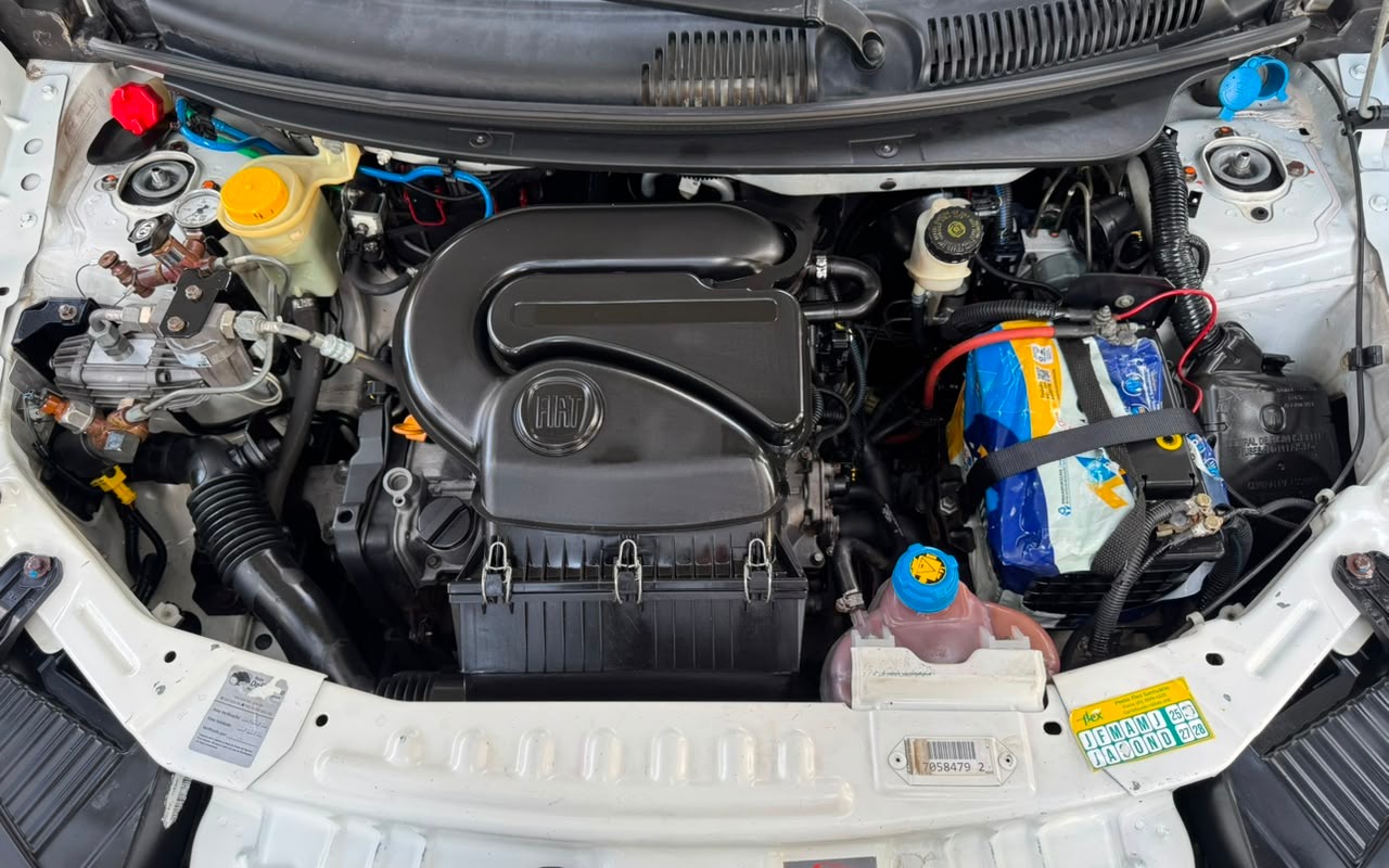 imagem-https://www.socarrao.com.br/sc-vehicle-images-prod/3457662/1787774605608-V2hhdHNBcHAgSW1hZ2UgMjAyNi0wOC0yNSBhdCAxNy40NC40MSAoMSkuanBlZw.jpeg