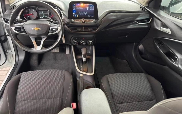 imagem-https://www.socarrao.com.br/sc-vehicle-images-prod/3457812/1787774912090-03830fec-5f49-411b-94f7-1facdc7a9ffc.jpg