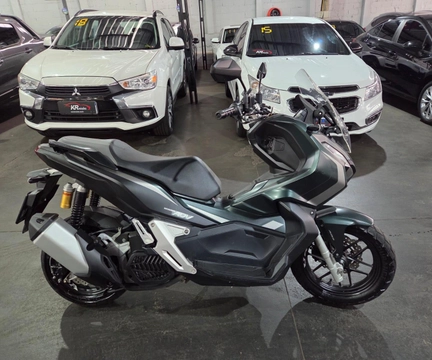 Honda ADV 150 2024 Verde — foto 1 de 3