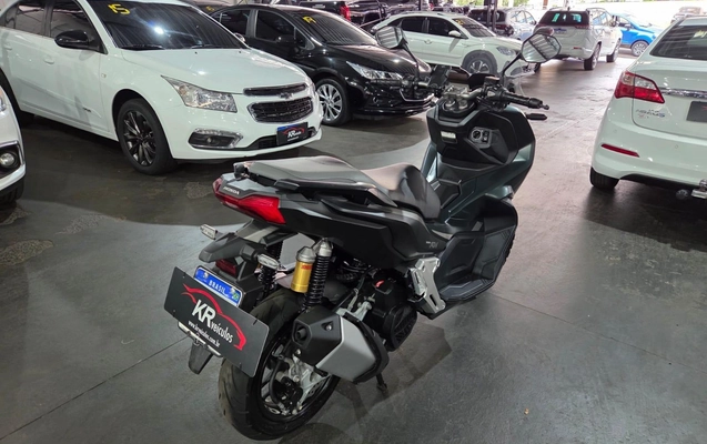 imagem-https://www.socarrao.com.br/sc-vehicle-images-prod/3457875/1789648534077-0df8373de72b4d25b7efb05526d8176d_1787774915619.jpg