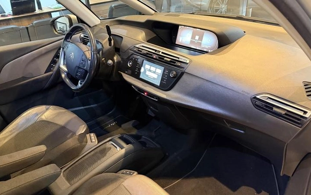 imagem-https://www.socarrao.com.br/sc-vehicle-images-prod/3457895/1789494062183-8397543_18_B_c6ab4a304f.jpeg