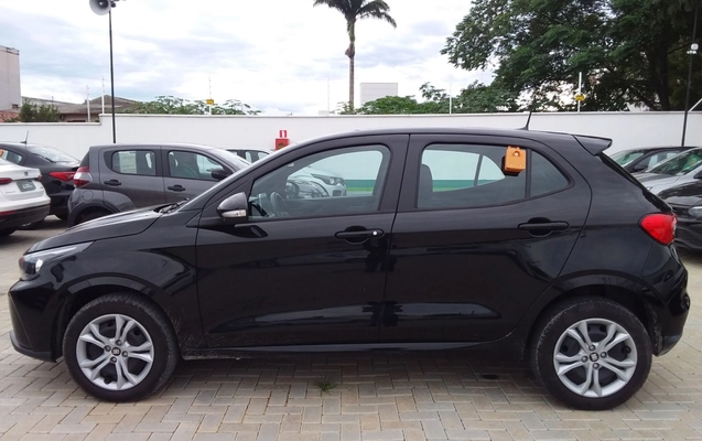imagem-https://www.socarrao.com.br/sc-vehicle-images-prod/3457947/1787775480470-1_063516.jpg