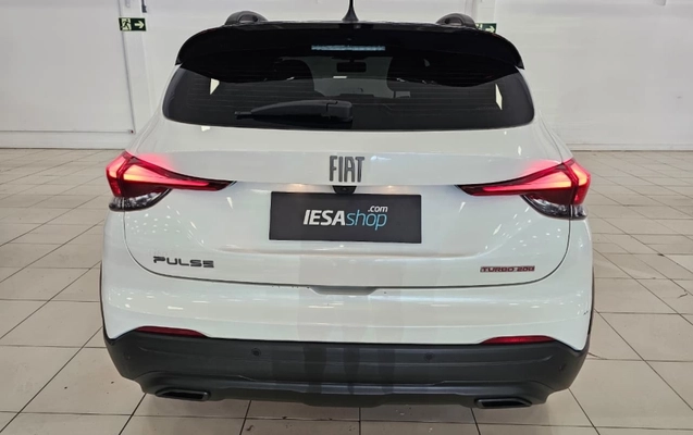 imagem-https://www.socarrao.com.br/sc-vehicle-images-prod/3457962/1787775560113-iKb4az2e8iyVKtRHwljS4HuC7ZzeDdR1.jpg