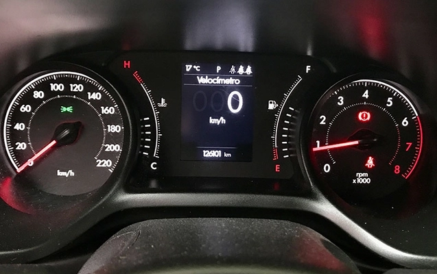 imagem-https://www.socarrao.com.br/sc-vehicle-images-prod/3458007/1789074271231-EyzSW7ifJowZC5HMQOKDFgwRGIENM2Gc.jpg