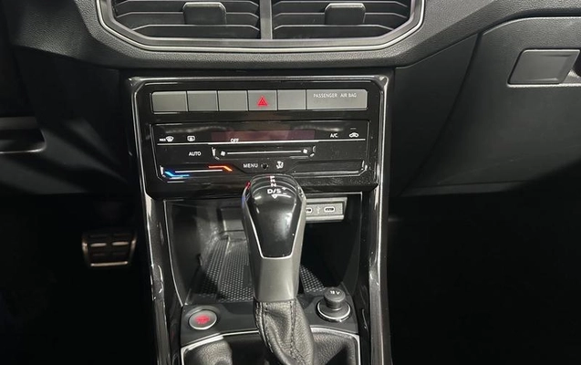 imagem-https://www.socarrao.com.br/sc-vehicle-images-prod/3458042/1788896076499-6877932_13_B_8884c1f3b4.jpeg
