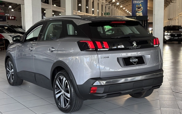 imagem-https://www.socarrao.com.br/sc-vehicle-images-prod/3458297/1787776292330-1_043903.jpg