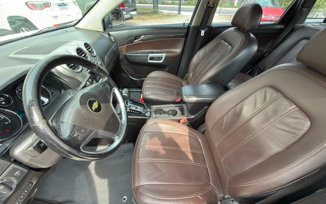 imagem-https://www.socarrao.com.br/sc-vehicle-images-prod/3458335/1789522562648-c6a0c2f1-8e96-4811-a8fd-49514ef14320.jpg