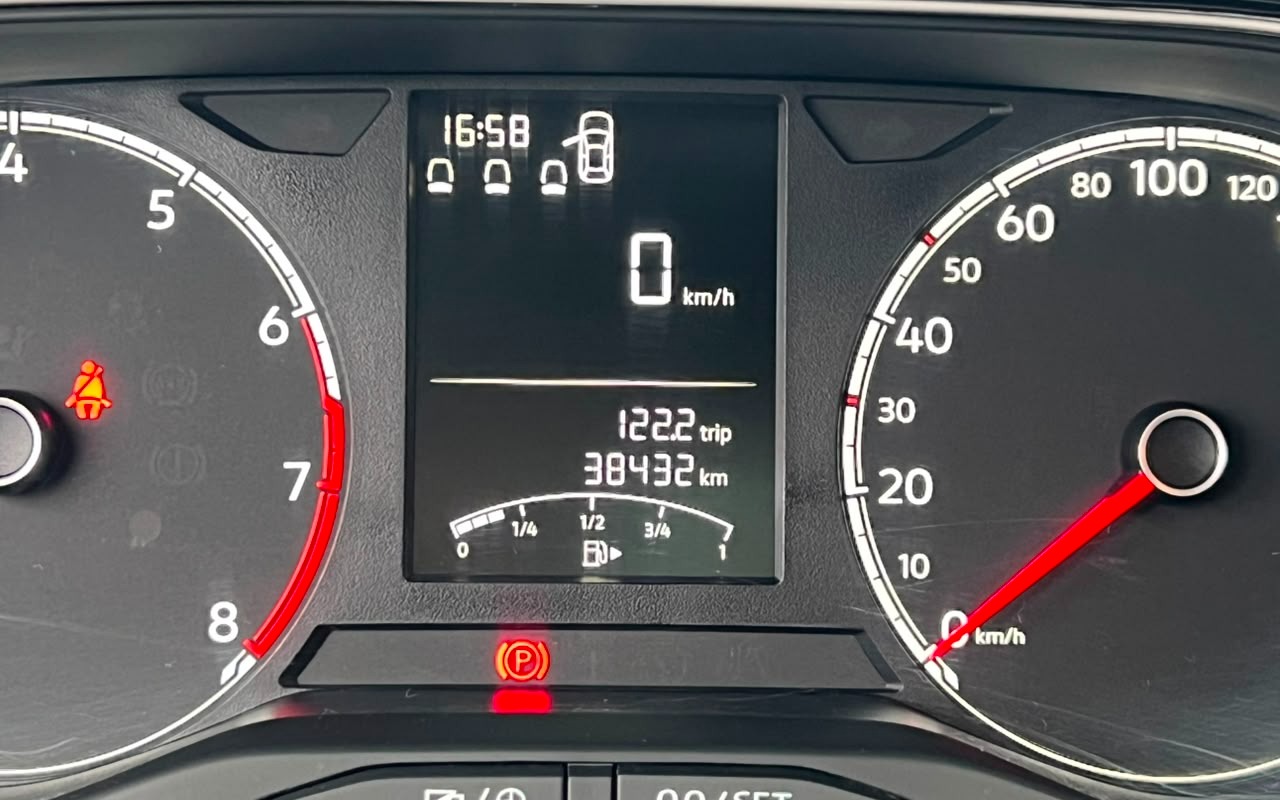 imagem-https://www.socarrao.com.br/sc-vehicle-images-prod/3458363/1787776618749-V2hhdHNBcHAgSW1hZ2UgMjAyNi0wOC0yNiBhdCAxNy4xNi40NSAoNSkuanBlZw.jpeg