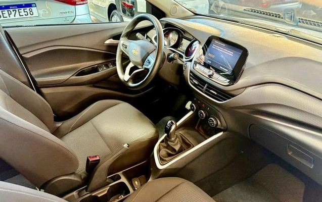 imagem-https://www.socarrao.com.br/sc-vehicle-images-prod/3458372/1788531482056-8415821_1_B_ae88010e37.jpeg
