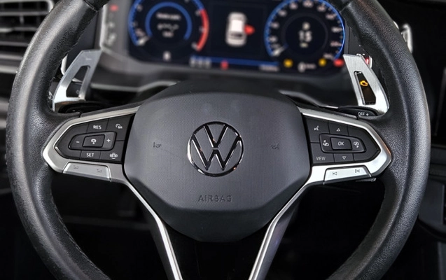 imagem-https://www.socarrao.com.br/sc-vehicle-images-prod/3458373/1787776957547-5yzOqkDYvdEhWI7150714cdCZBp7ogmL.jpg
