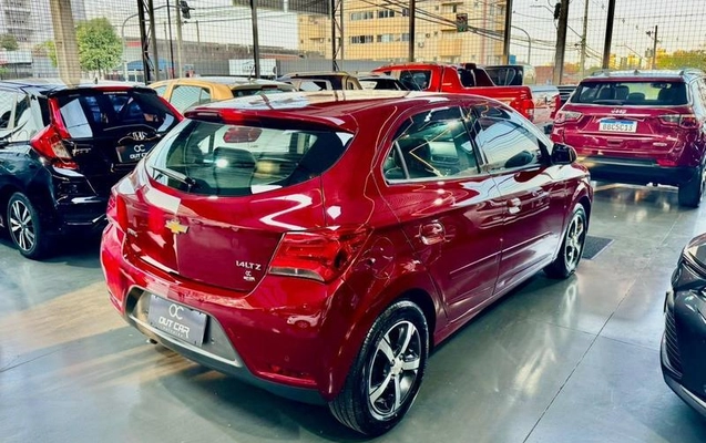 imagem-https://www.socarrao.com.br/sc-vehicle-images-prod/3458407/1789670398390-8409544_2_B_8174dce27f.jpeg