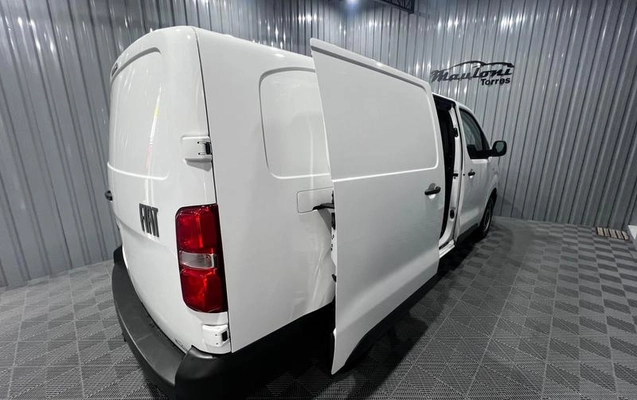 imagem-https://www.socarrao.com.br/sc-vehicle-images-prod/3458418/1791898943912-8420758_16_B_42190a01ad.jpeg