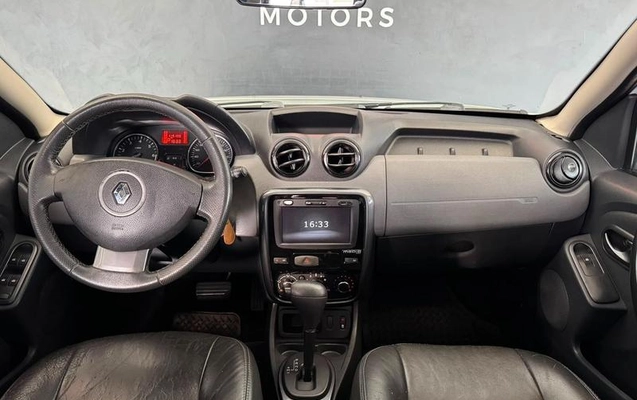 imagem-https://www.socarrao.com.br/sc-vehicle-images-prod/3458461/1787778248675-8418872_6_B_99654122a6.jpeg