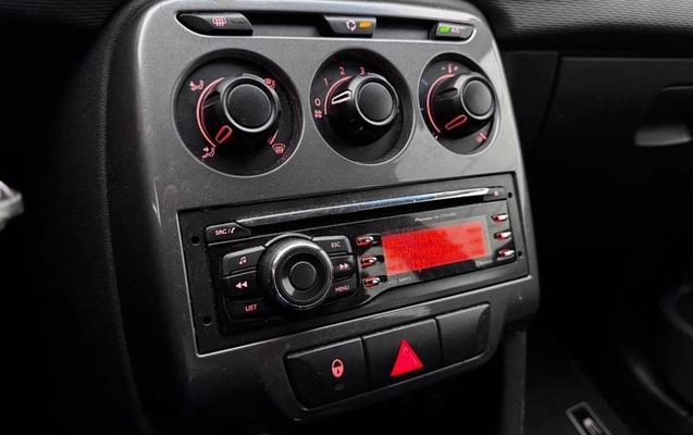 imagem-https://www.socarrao.com.br/sc-vehicle-images-prod/3458464/1789073343250-8416897_11_B_f285c8d481.jpeg