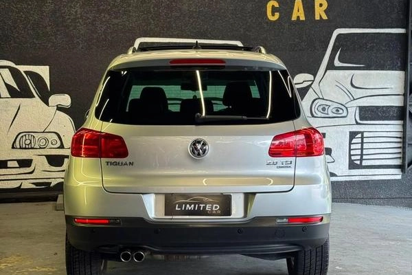 imagem-https://www.socarrao.com.br/sc-vehicle-images-prod/3458465/1788556225854-8117275_5_B_0c22a10628.jpeg
