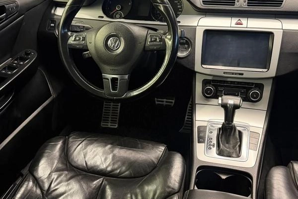 imagem-https://www.socarrao.com.br/sc-vehicle-images-prod/3458471/1792791416144-8242647_8_B_2eae1ace13.jpeg