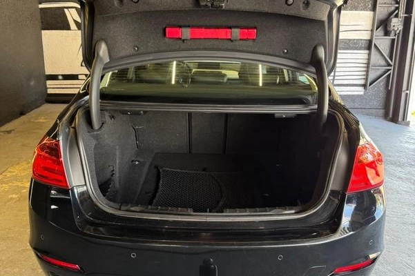 imagem-https://www.socarrao.com.br/sc-vehicle-images-prod/3458473/1787778333827-8244321_11_B_53f26c2edf.jpeg