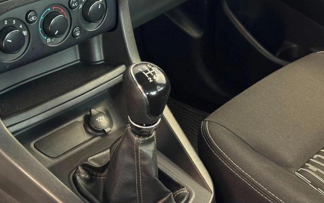 imagem-https://www.socarrao.com.br/sc-vehicle-images-prod/3458551/1787778974680-8416748_10_B_51a1787c71.jpeg