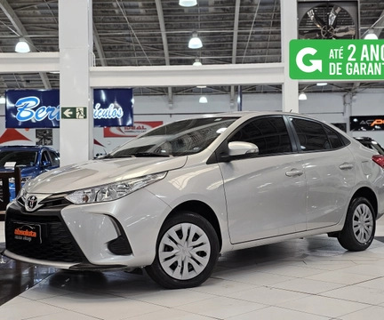 Toyota Yaris 2025 Prata — foto 1 de 3