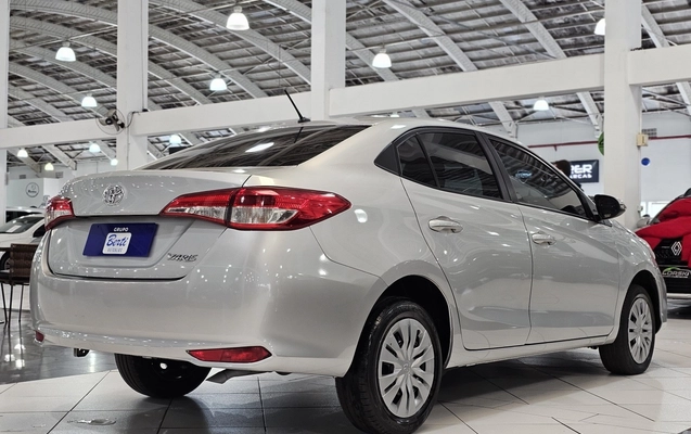 imagem-https://www.socarrao.com.br/sc-vehicle-images-prod/3458562/1787779226789-1_050648.jpg