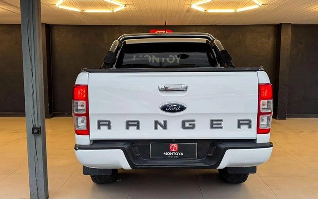 imagem-https://www.socarrao.com.br/sc-vehicle-images-prod/3458565/1787779291828-8419577_2_B_0953085d31.jpeg