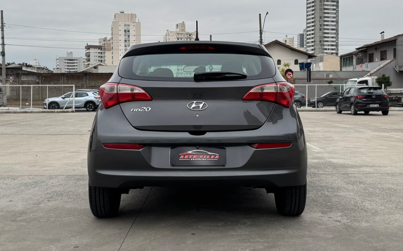 imagem-https://www.socarrao.com.br/sc-vehicle-images-prod/3458580/1787779593024-V2hhdHNBcHAgSW1hZ2UgMjAyNi0wOC0yNiBhdCAxNy4xNy4xNyAoMykuanBlZw.jpeg