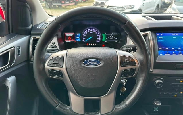 imagem-https://www.socarrao.com.br/sc-vehicle-images-prod/3458628/1789522253874-364efd19-8503-4c94-be45-2d801fe0c412.jpg