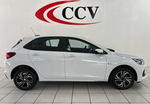 Chevrolet Onix 2024 Branco — foto 1 de 3