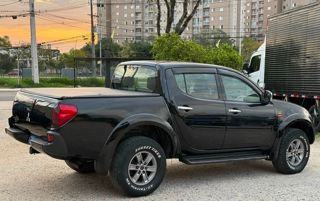 imagem-https://www.socarrao.com.br/sc-vehicle-images-prod/3458698/1787780108602-34c58057-07bb-4083-8fc1-98db180fd840.jpg