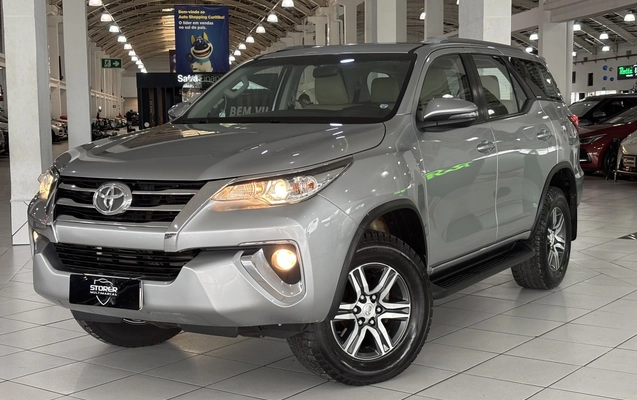 imagem-https://www.socarrao.com.br/sc-vehicle-images-prod/3458779/1787780405449-1_042621.jpg