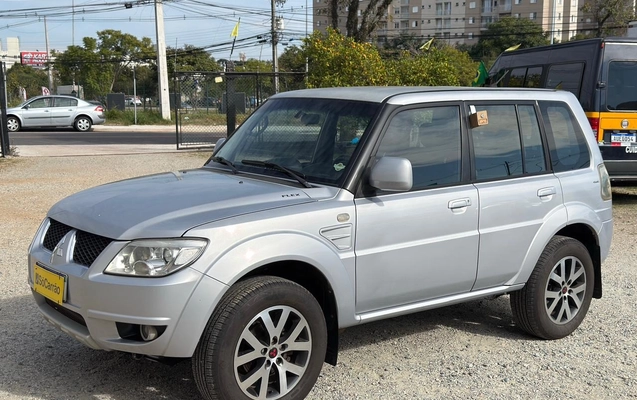 imagem-https://www.socarrao.com.br/sc-vehicle-images-prod/3458847/1787780599238-baddbad3-4e29-4f56-8513-8c5e75320e5d.jpg