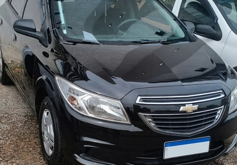 Chevrolet Onix 2016 Preto — foto 1 de 3