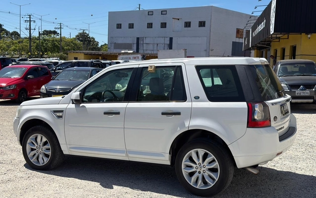 imagem-https://www.socarrao.com.br/sc-vehicle-images-prod/3458974/1787780929801-afebc4ec-b973-480f-9851-76f69d6d78f3.jpg