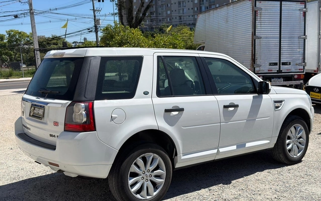 imagem-https://www.socarrao.com.br/sc-vehicle-images-prod/3458974/1787780929802-6d9d7f2e-f59b-442c-99d9-dfd58fb80ead.jpg