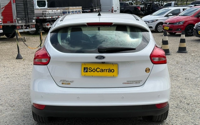 imagem-https://www.socarrao.com.br/sc-vehicle-images-prod/3458985/1787780986317-47924ca6-8601-4c1c-a3bb-1c691b10f2e3.jpg