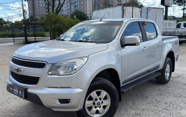 imagem-https://www.socarrao.com.br/sc-vehicle-images-prod/3458994/1787781095867-4d5ba154-6a8a-4e59-aca7-dee61b3ede70.jpg