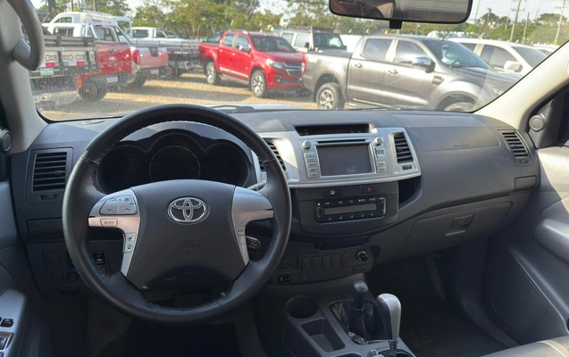 imagem-https://www.socarrao.com.br/sc-vehicle-images-prod/3459003/1787781181241-bce8f74e-80cd-4acb-8569-c5550d2c6c34.jpg
