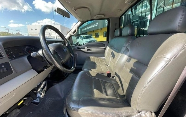 imagem-https://www.socarrao.com.br/sc-vehicle-images-prod/3459008/1787781369320-f4f8b2ba-ccb7-4e3c-8e12-1d391e7992c9.jpg