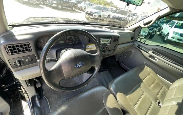 imagem-https://www.socarrao.com.br/sc-vehicle-images-prod/3459008/1787781369323-f0919e95-204b-440c-beb0-f77dc7be2ffc.jpg