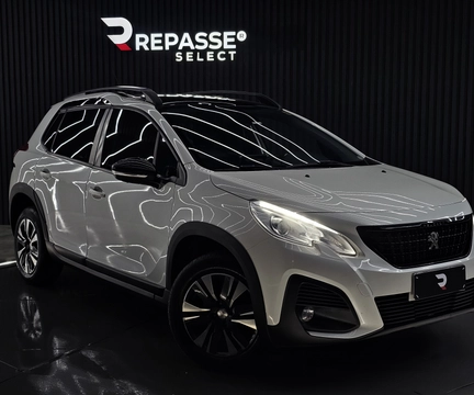 Peugeot 2008 2020 Branco — foto 1 de 3